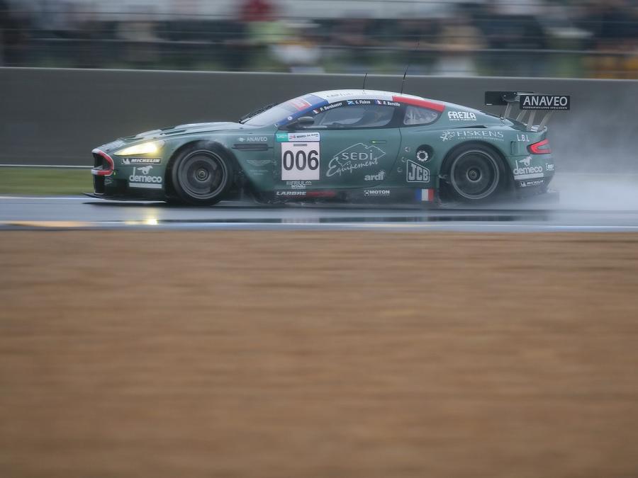  Aston Martin DBR9 Le Mans Winner 2007 года  (фото 5 из 21)